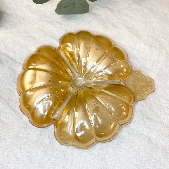 Vintage Iridescent Marigold Carnival Glass Three Leaf Clover - Picture 6 of 8